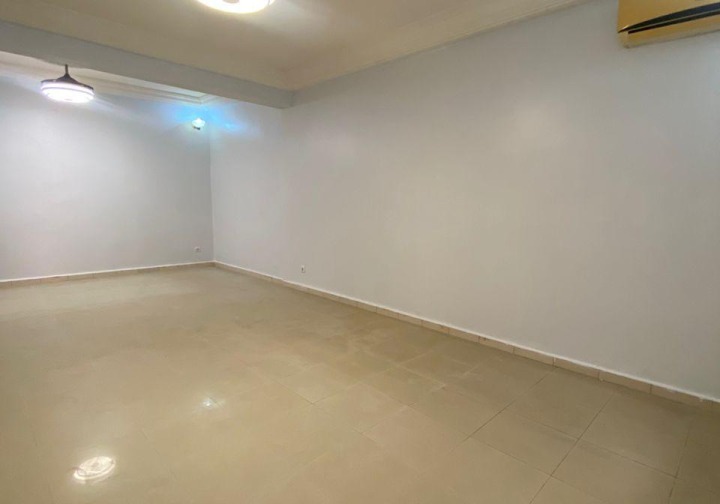 VILLA R+1 À LOUER MERMOZ Mermoz Sénégal